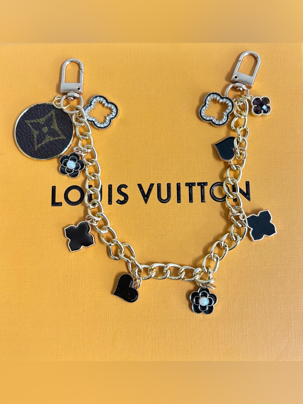 Gold chain bag black pendants, charms, Louis Vuitton Monogram Disc, 11.75 in
